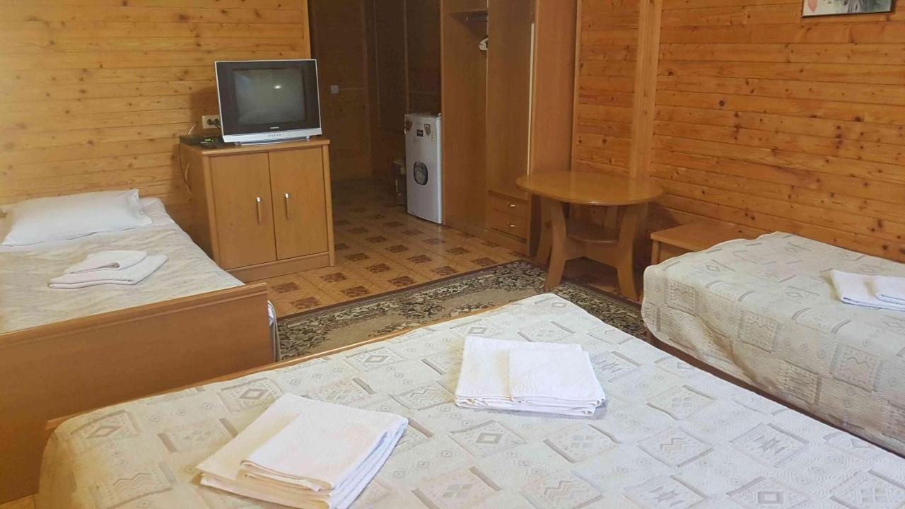 Karpatski Zori Hotel Bukowel Exterior foto