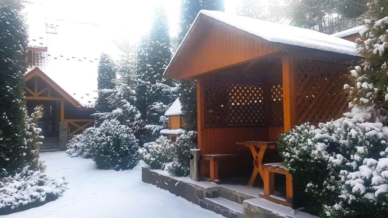 Karpatski Zori Hotel Bukowel Exterior foto